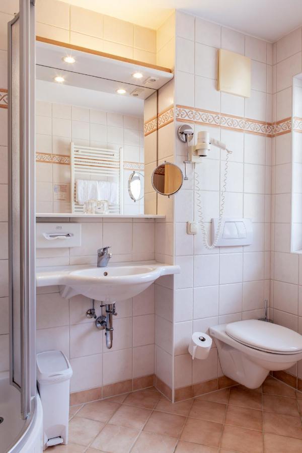 Hotel Weisser Baer Sankt Wolfgang im Salzkammergut Екстер'єр фото